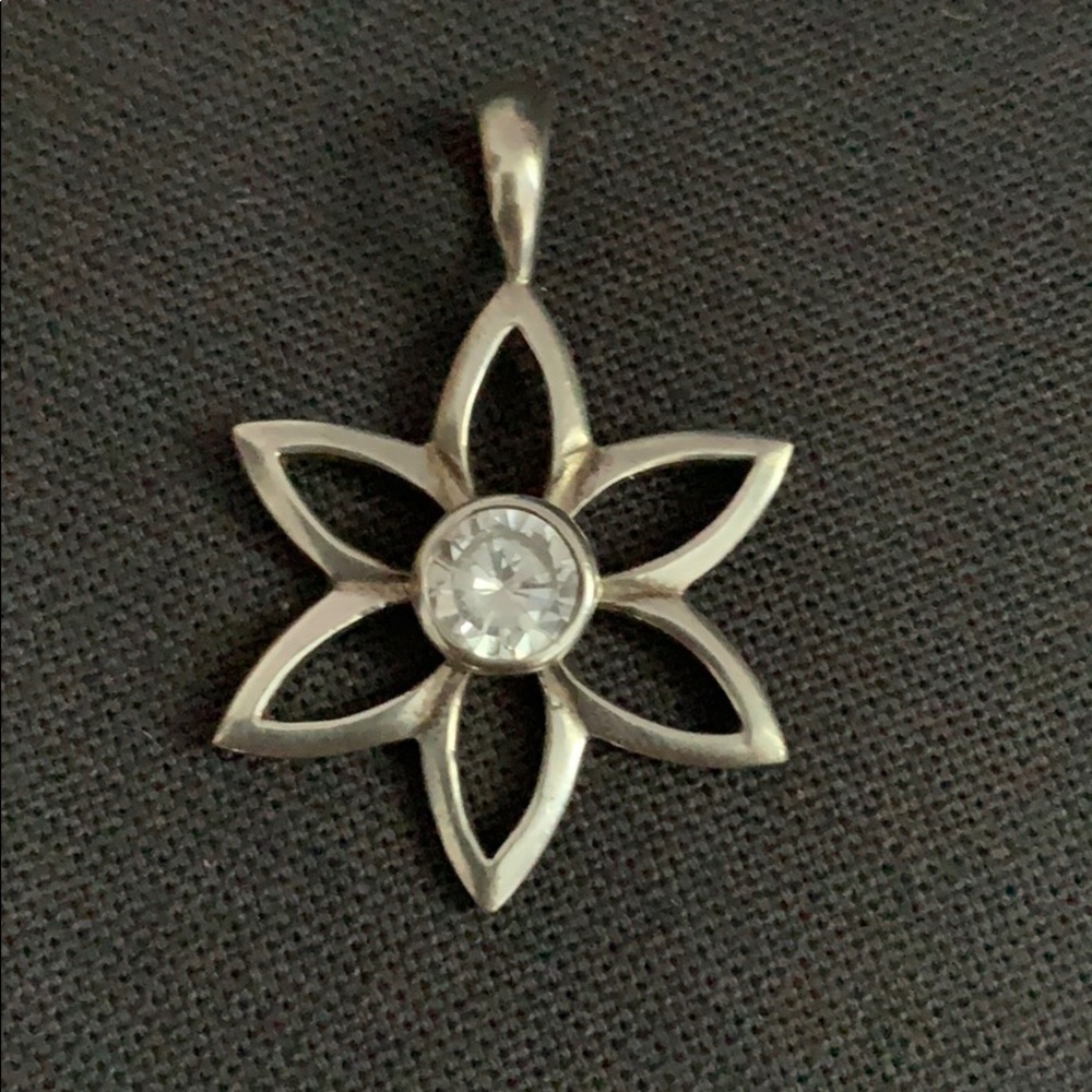 Silpada Flower Pendant